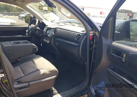 2020 Toyota Tundra Sr z USA, uszkodzony, nr VIN 5TFUY5F15LX934996